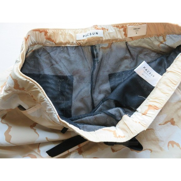 PacSun Camo Khaki Nylon Volley Shorts Size L Brown Belt Elastic Waist NWT $45 - Picture 4 of 5